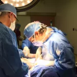 cirujano oncologo mastologo en quito